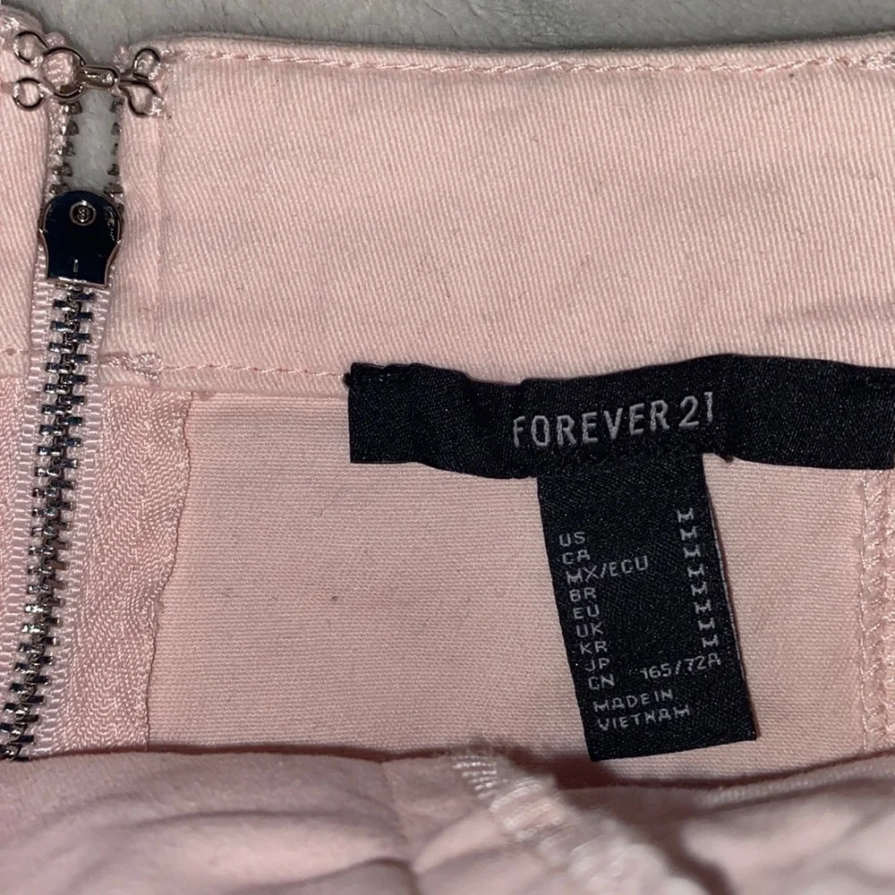 Forever 21 Baby Pink Mini Skirt - Picture 5 of 5